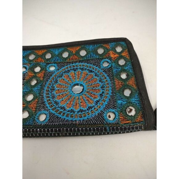 Decorative Mirrored Clutch Purse Measures 10 x 5 inches Multicolor Unique item - Picture 5 of 5